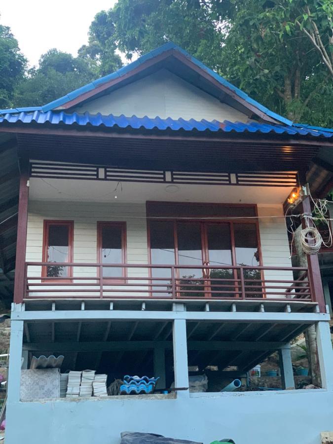 White Rose Guest house *