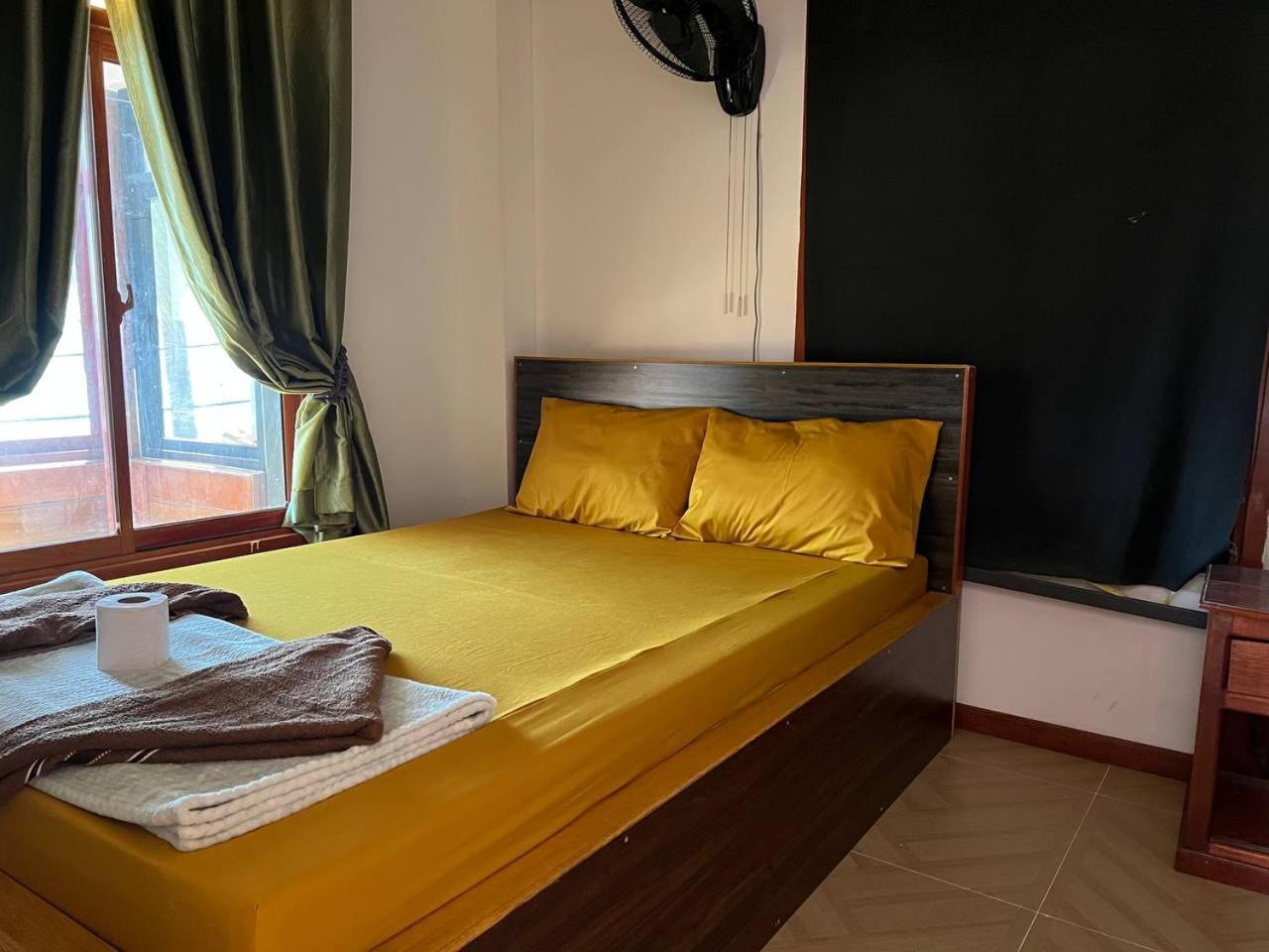 Guest house White Rose