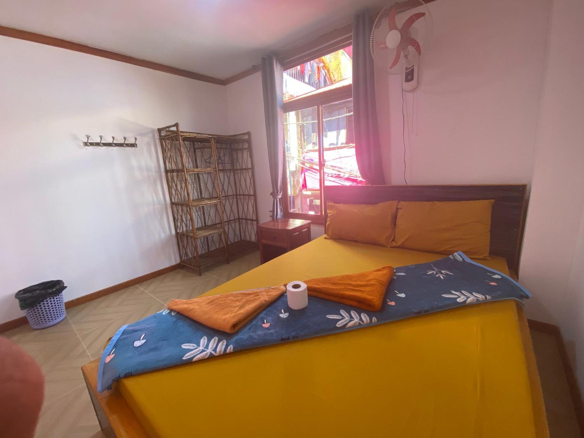 White Rose Guest house *