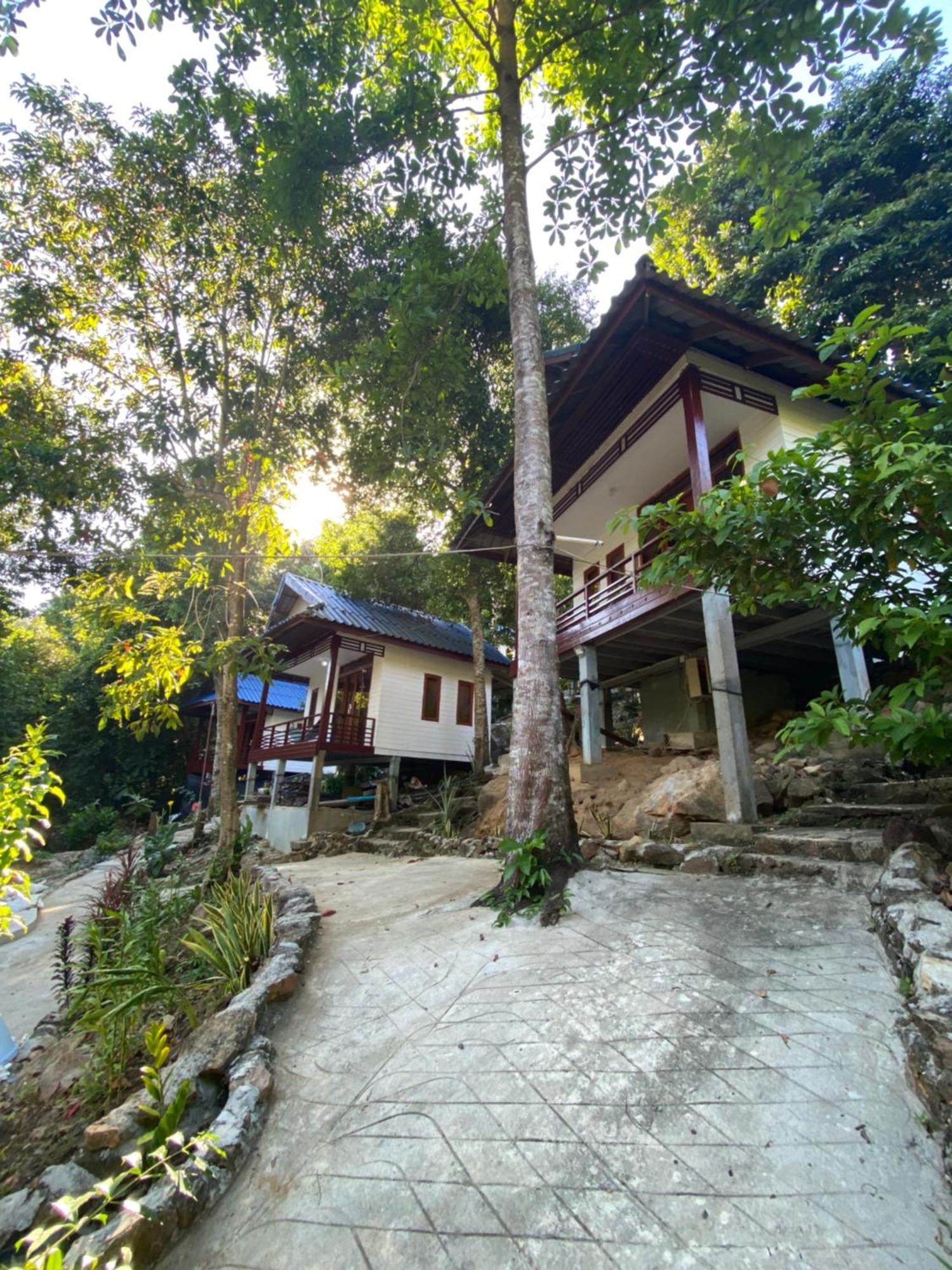 Guest house White Rose *