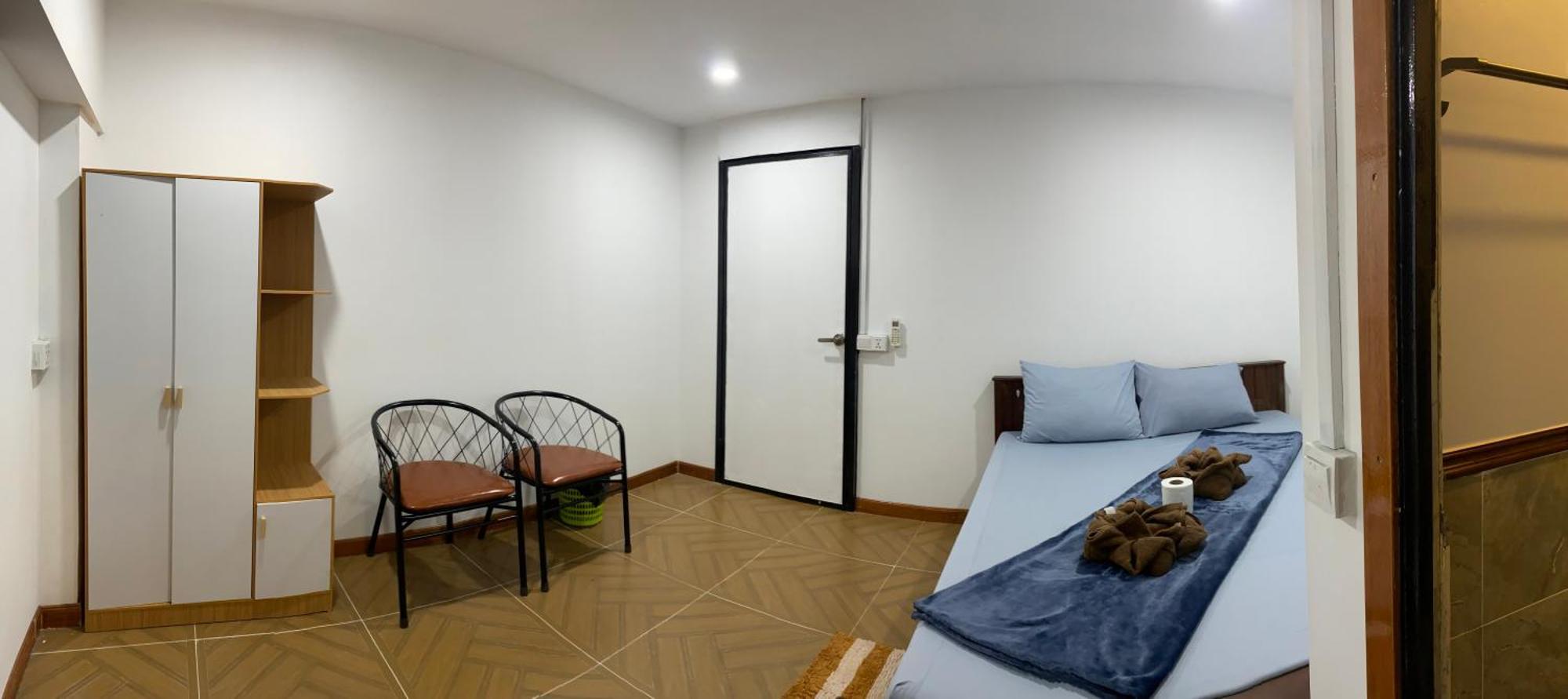White Rose Guest house *