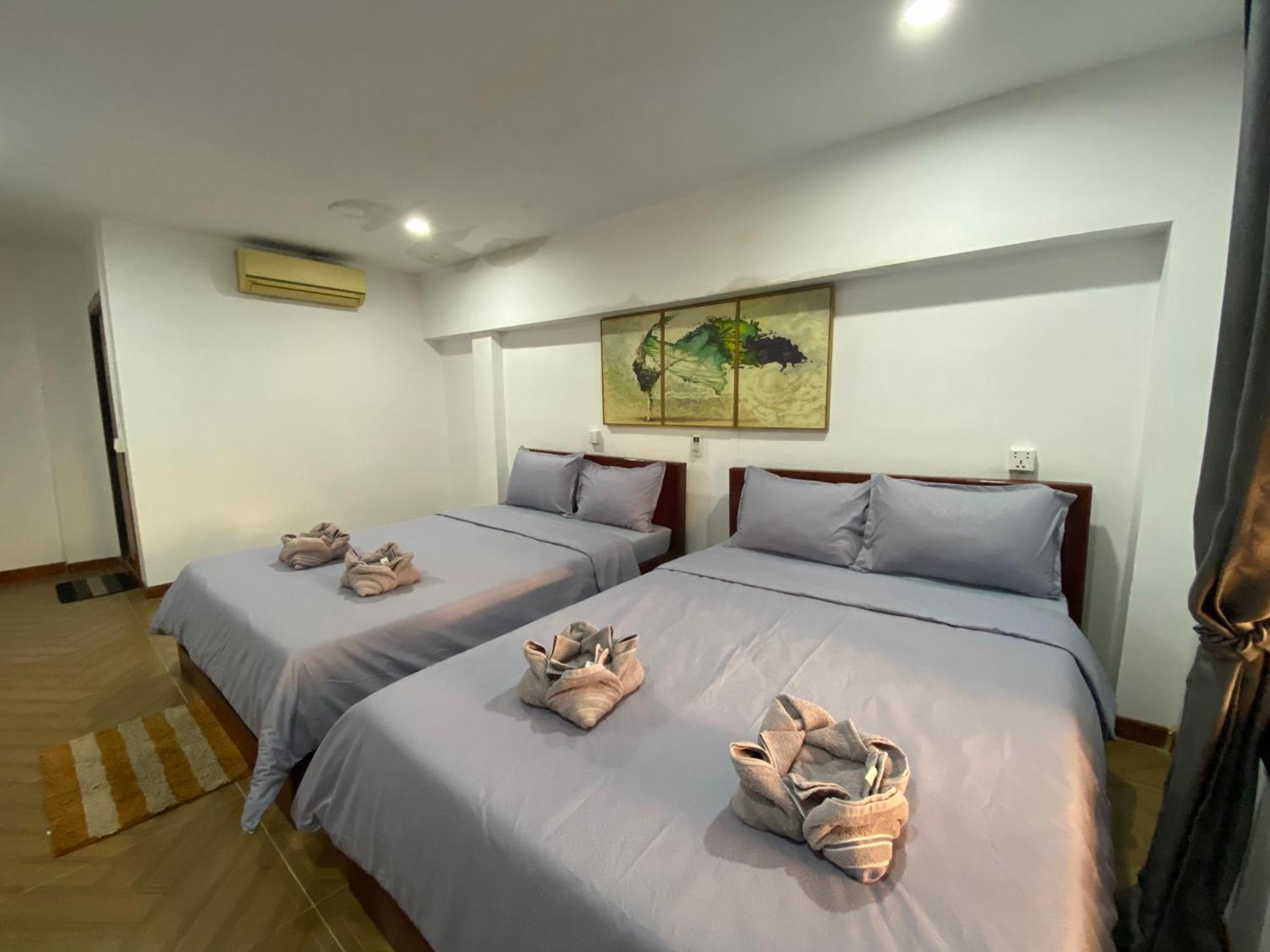 White Rose Guest house *